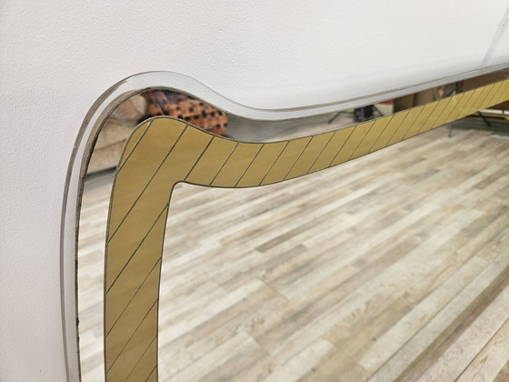 Image 1 of Mid Century Spiegel mit goldenen und messingfarbenen Verzierungen