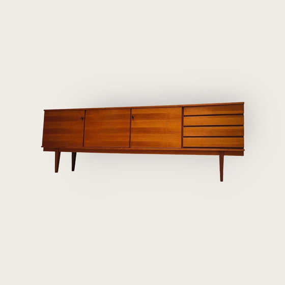 Image 1 of Mid - Century Anrichte