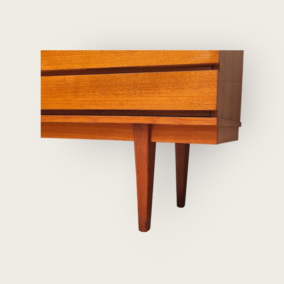 Image 1 of Mid - Century Anrichte