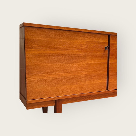 Image 1 of Mid - Century Anrichte