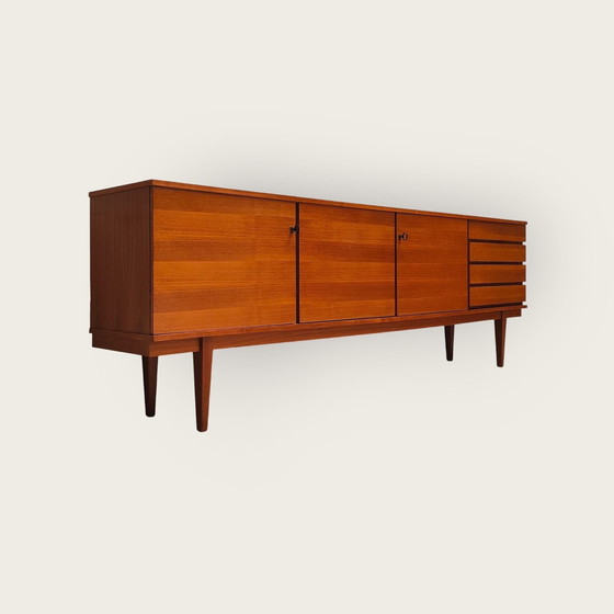 Image 1 of Mid - Century Anrichte