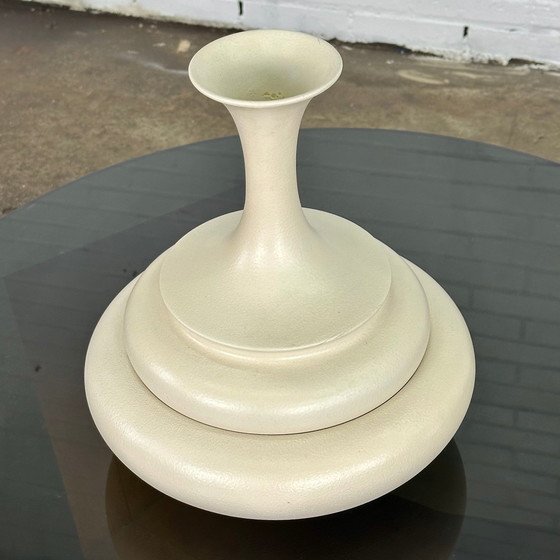 Image 1 of Italienische cremefarbene Keramikvase