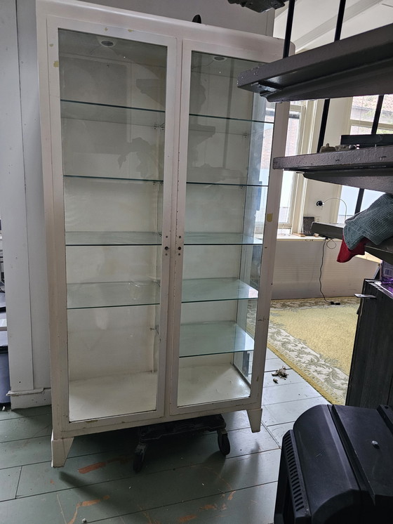 Image 1 of Vintage Medizinschrank/Apothekenschrank