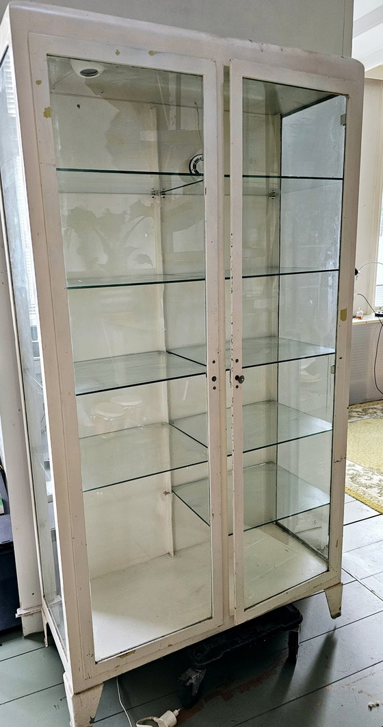 Image 1 of Vintage Medizinschrank/Apothekenschrank