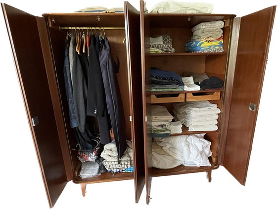 Image 1 of Vintage Kleiderschrank aus Holz
