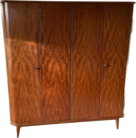 Image 1 of Vintage Kleiderschrank aus Holz