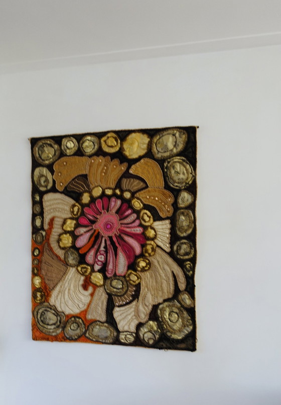 Image 1 of XL Flower Power / Space Age Wandteppich