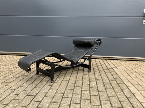 Image 1 of Niedrig nummerierte Cassina Lc4 Le Corbusier Schwarz auf Schwarz