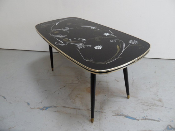 Image 1 of Vintage Couchtisch mit Glasplatte 1960'S