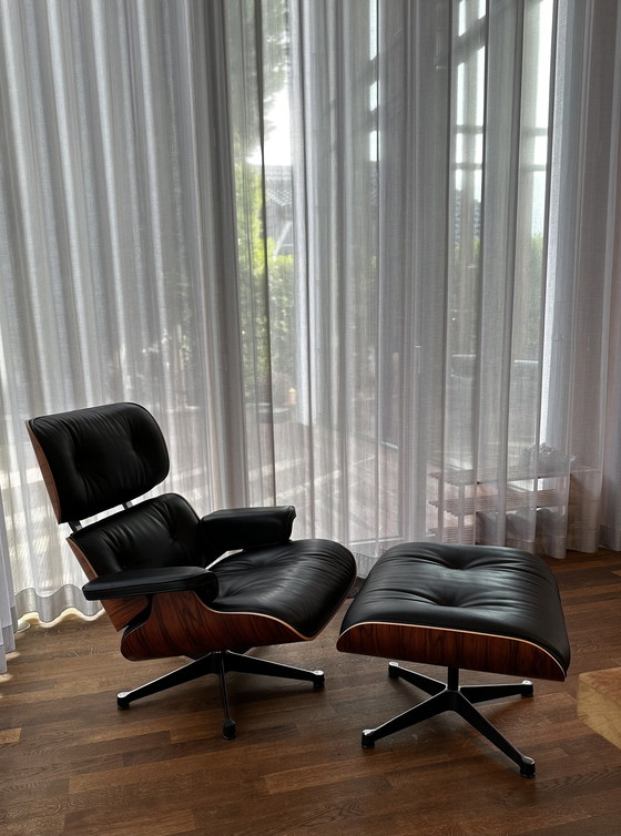 Image 1 of Vitra Lounge Chair + Ottoman schwarz