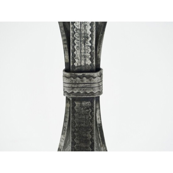 Image 1 of Sockeltisch aus gehämmertem Stahl mit Holztablett im Art déco-Stil von 1940