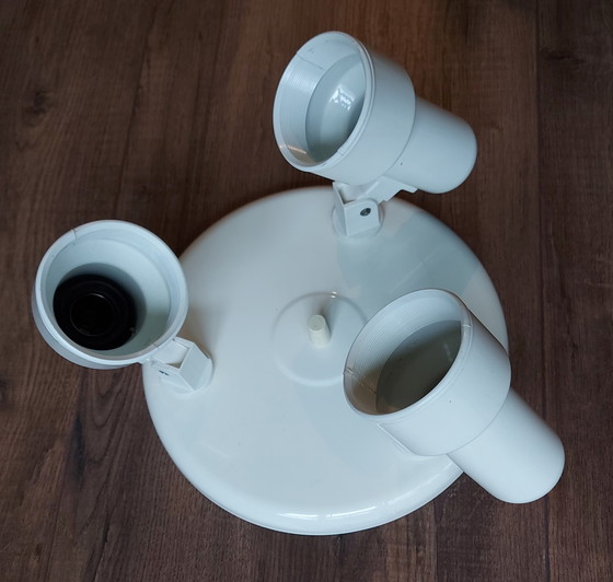 Image 1 of Massive Deckenleuchte weiß mit 3 Spots