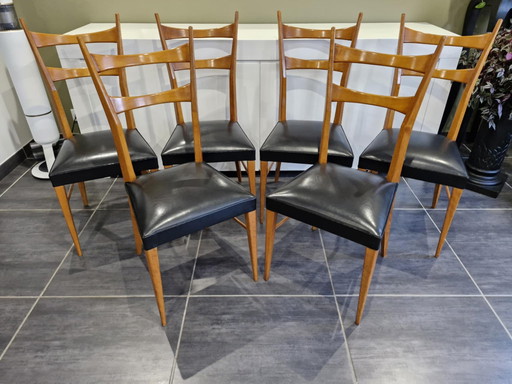 Suite Von 6 Italienischen Design-Stühlen, Aus Den 1960er Jahren.
