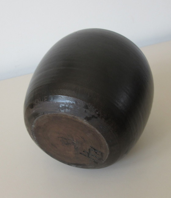 Image 1 of Schwarze künstliche Vase aus Steingut