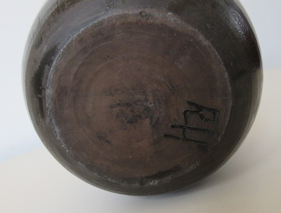 Image 1 of Schwarze künstliche Vase aus Steingut