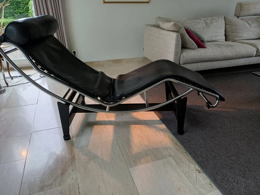 Cassina LC4 Le Corbusier Chaiselongue