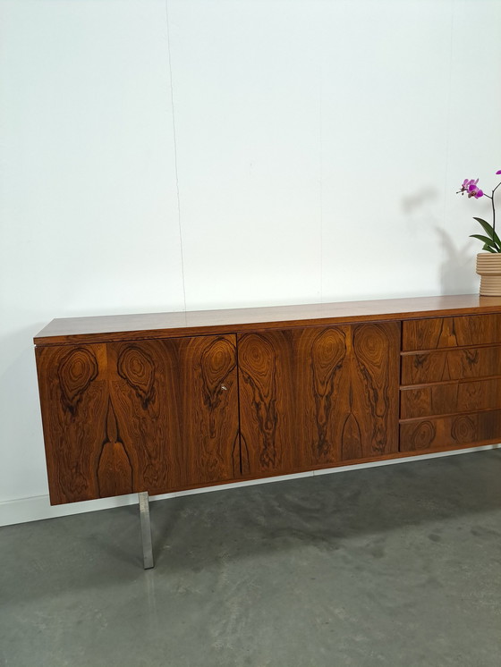 Image 1 of Sideboard Rio Palisanderfurnier mit Chromfüßen und Schubladen