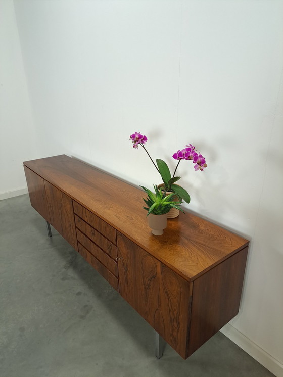 Image 1 of Sideboard Rio Palisanderfurnier mit Chromfüßen und Schubladen