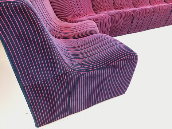 Image 1 of Vintage Snake Modulsofa bestehend aus 11 Modulen Chauffeuse Und 3 Hocker Aus Velours Stoff Aus Den 70er Jahren 80er Jahre