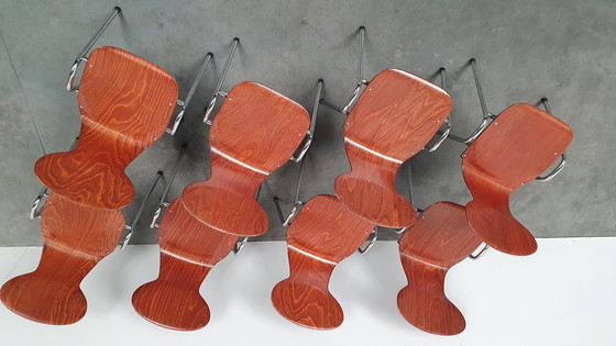 Image 1 of 8x Eromes Pagholz stapelbarer Designerstuhl