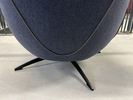 Image 1 of Jori Griffon Drehsessel aus blauem Stoff