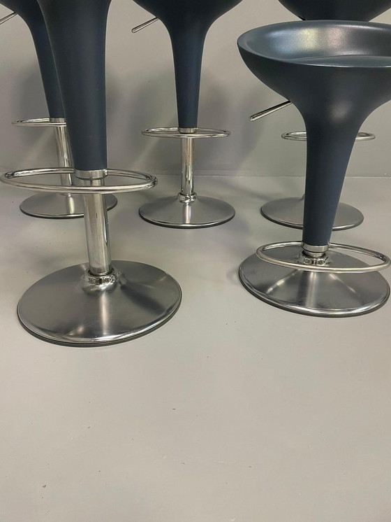 Image 1 of Bombo Magis Hocker