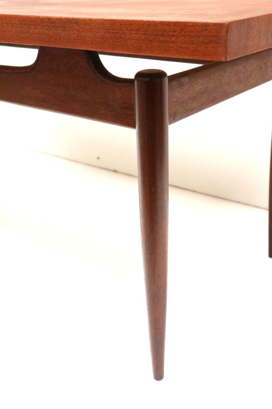 Image 1 of Vintage Couchtisch im dänischen Design