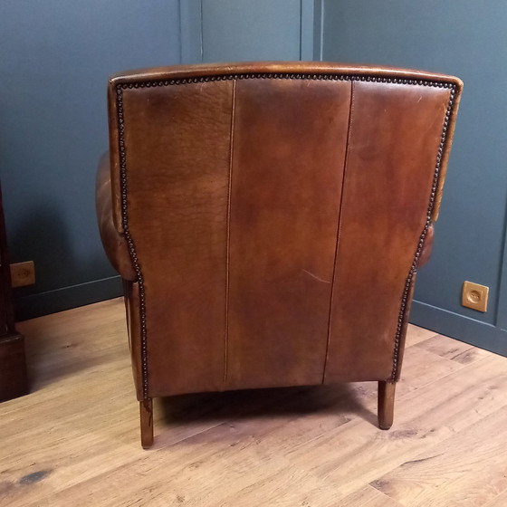 Image 1 of Zeitloser Schafsfell-Clubsessel im Art-Deco-Stil