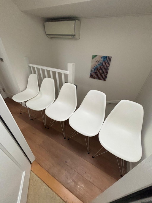 5X Vitra Eames Dsr Modell