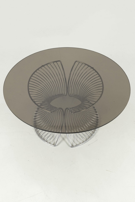 Image 1 of Vintage Couchtisch mit Drahtgestell