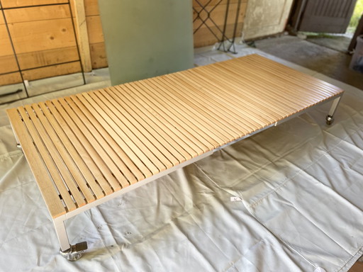 Desalto Helsinki Tisch in limitierter Auflage