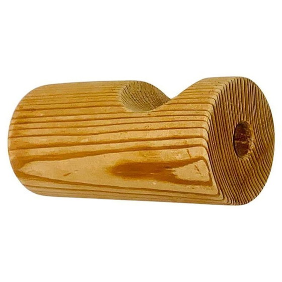 Image 1 of Charlotte Perriands Kleiderständer für den Skiort Des Arcs im Jahr 1968