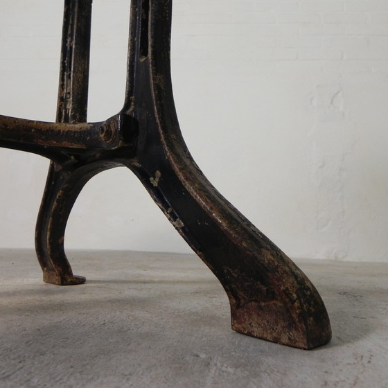 Image 1 of Industrietisch, Gartentisch mit Steinplatte auf Gusseisengestell, 1930er Jahre