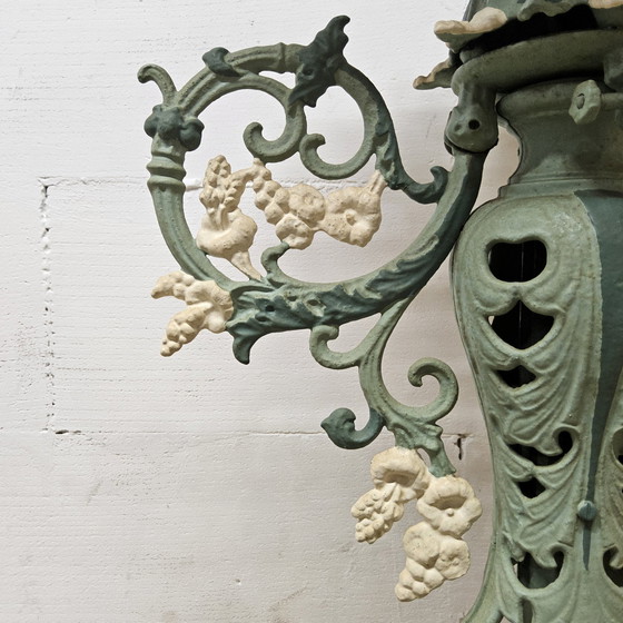 Image 1 of Einzigartige viktorianische Stehlampe aus Gusseisen Jugendstil Französische Stehlampe