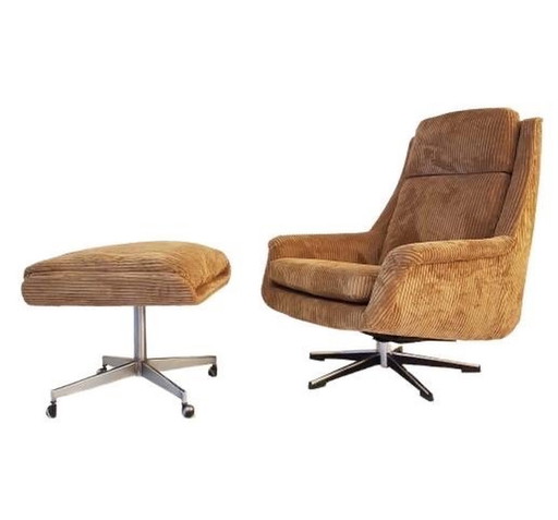 Vintage Drehsessel mit Fußhocker | Ottomane Gerippter Stoff