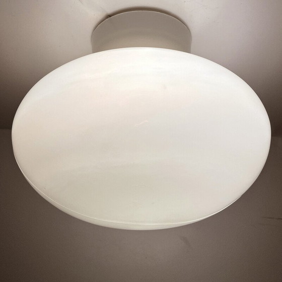 Image 1 of Vintage Space Age Wandleuchte aus Milchglas und Kunststoff für Elektrosvit Nové Zámky, Tschechoslowakei 1960