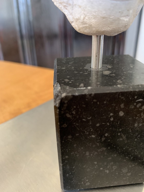 Image 1 of Marmorkopf auf Sockel