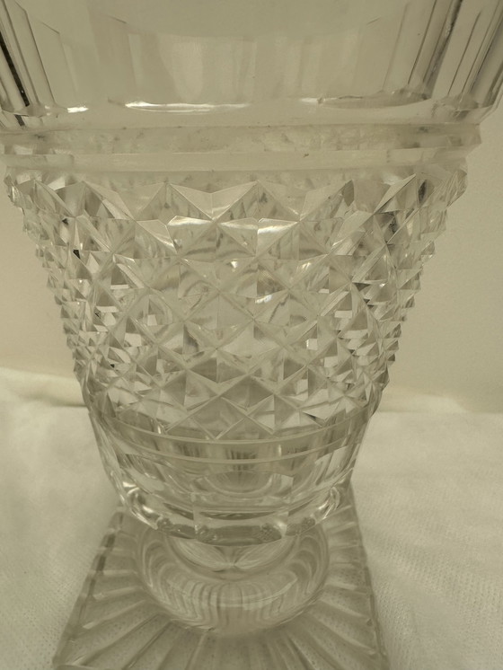 Image 1 of Vase aus zugeschriebenem Baccarat-Kristall Diamantschliff