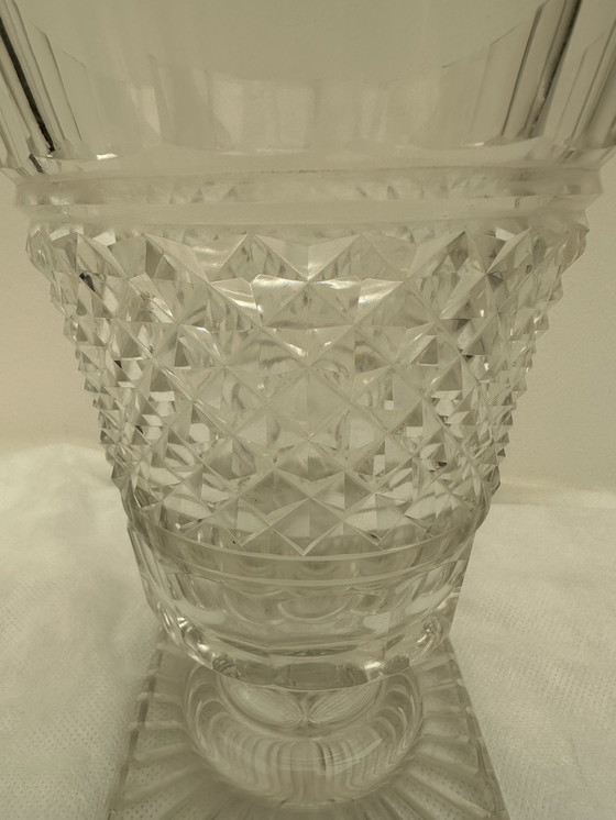 Image 1 of Vase aus zugeschriebenem Baccarat-Kristall Diamantschliff