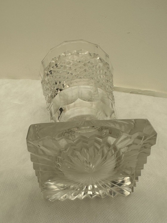 Image 1 of Vase aus zugeschriebenem Baccarat-Kristall Diamantschliff