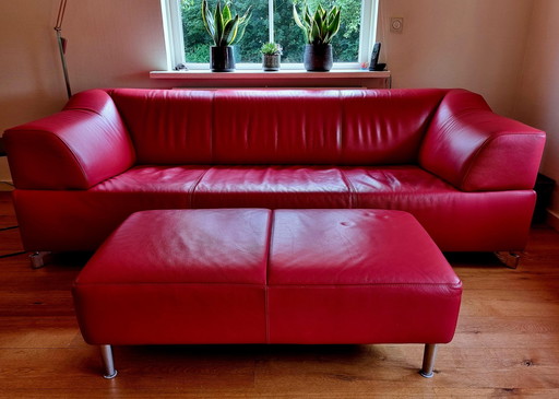 Leolux Faya Lobi Mova Sofa mit Fußhocker