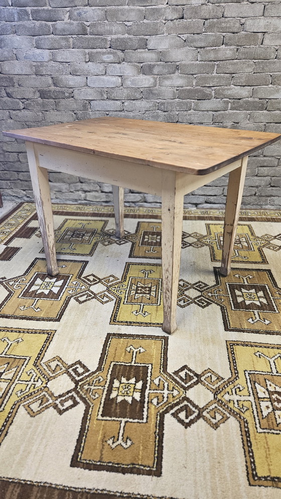 Image 1 of Kleiner Bauernhoftisch Vintage