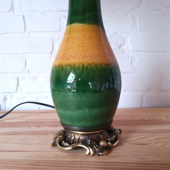 Image 1 of Einzigartige bunte Vintage-Keramik-Tischlampe mit neuem handgefertigtem Lampenschirm mit skandinavischem Retro-Druck