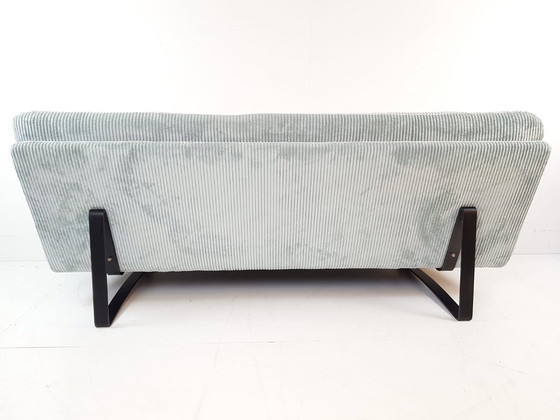 Image 1 of Vintage Artifort Kho Liang Sofa | Neu Gepolstert Hellblau Rippe