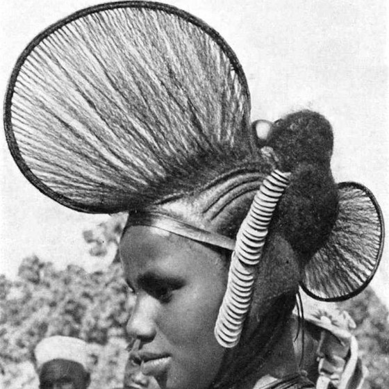 Image 1 of Exquisite Fulani Junge Frauen Ebenholz geschnitzt Skulptur, Guinea, 1960S