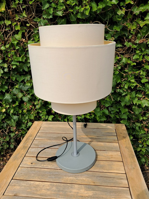 Design Tischleuchte 75 cm hoch