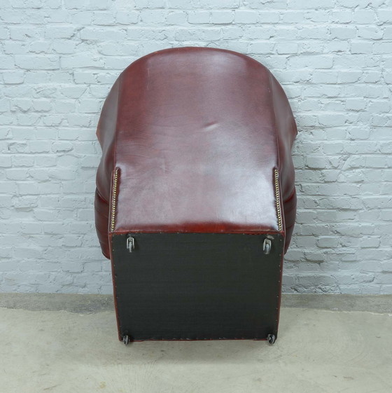 Image 1 of Chesterfield Style Tufted Oxblood Red Leather Lounge Wingchair, England, 1950er Jahre. Ref.: CH218
