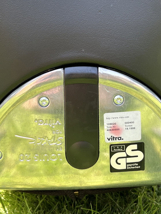 Image 1 of Louis 20 von STARCK für VITRA Stühle (Sonderedition)