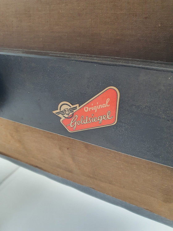 Image 1 of Goldsiegel 1970er-Drehstuhl