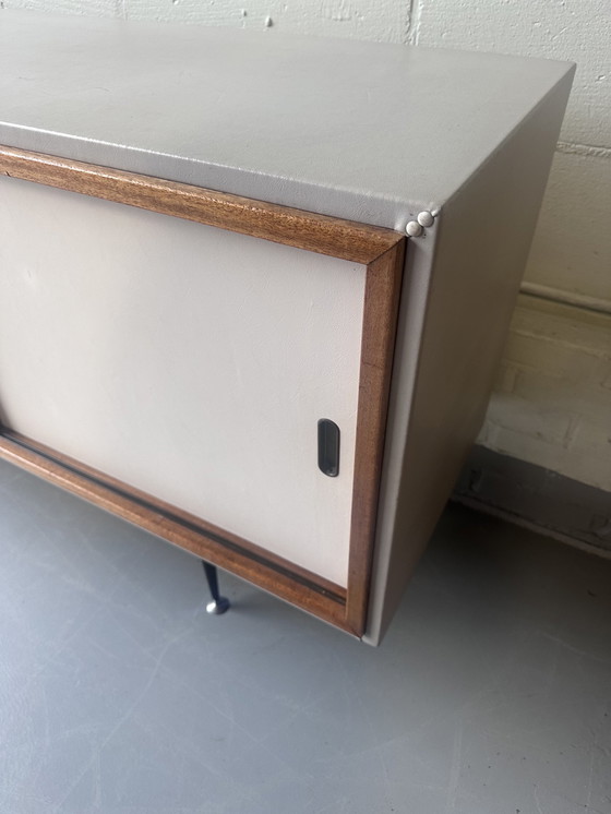 Image 1 of Sideboard-Lowboard-Schrank im Vintage-Stil